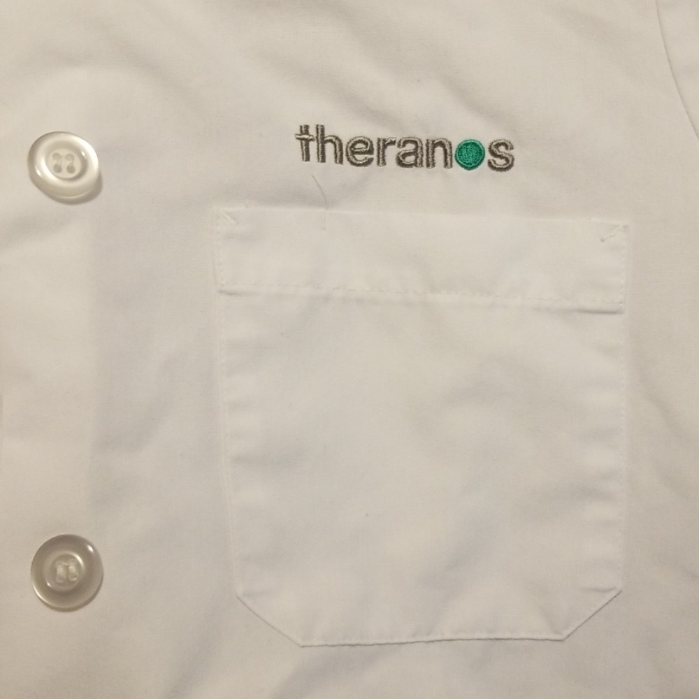 Theranos lab coat - Picture 6 of 10